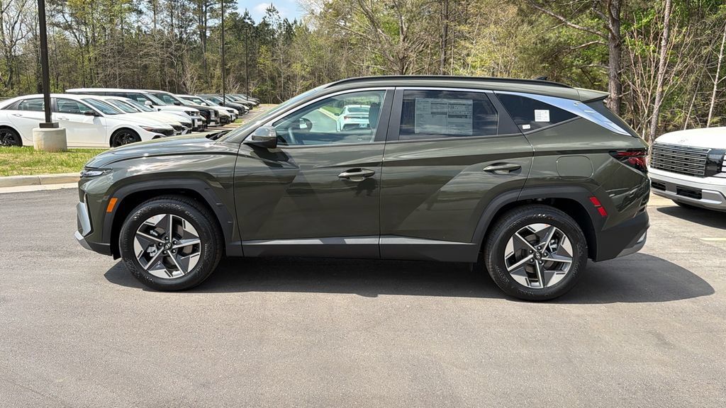 New 2026 Hyundai Tucson SEL Plus FWD image 9