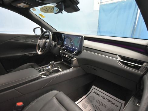 Used 2024 Lexus RX 350h image 18