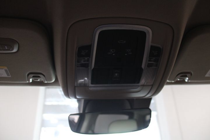 Used 2021 RAM 1500 Laramie AWD/4WD image 42