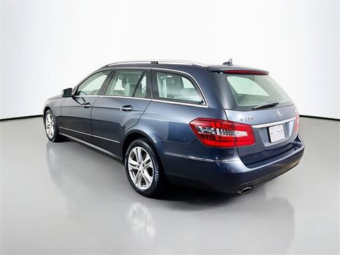 Used 2011 Mercedes-Benz E 350 4MATIC Wagon image 6