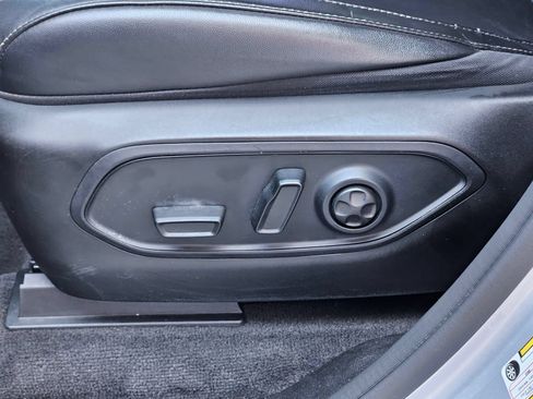 Used 2022 Jeep Grand Cherokee Limited RWD image 20