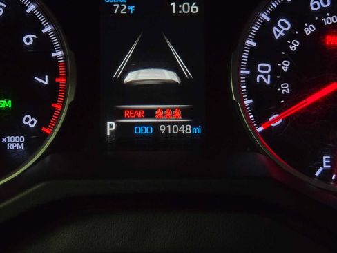Used 2019 Toyota RAV4 XLE w/ All Weather Liner Package AWD/4WD image 26