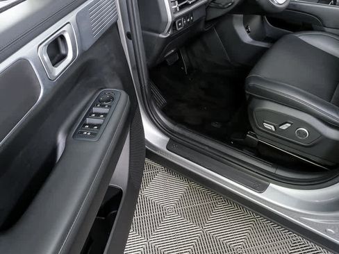 Certified 2024 Hyundai Santa Fe SEL image 7