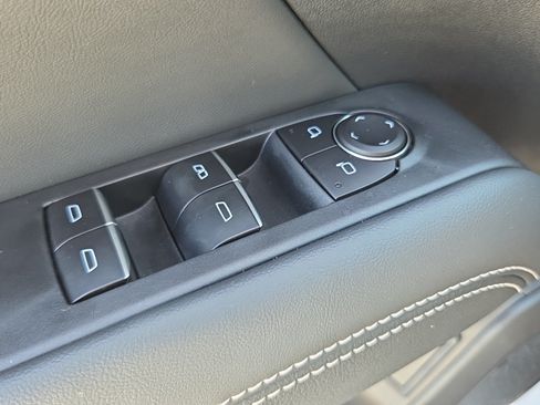 Certified 2026 GMC Terrain Denali AWD/4WD image 28