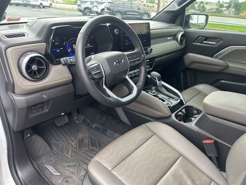 Used 2023 Chevrolet Colorado ZR2 w/ ZR2 Convenience Package III AWD/4WD image 24