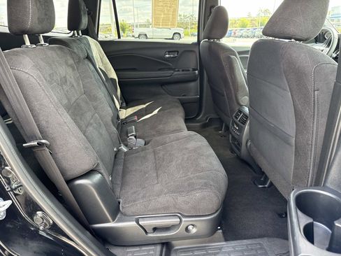 Used 2022 Honda Pilot Sport image 20