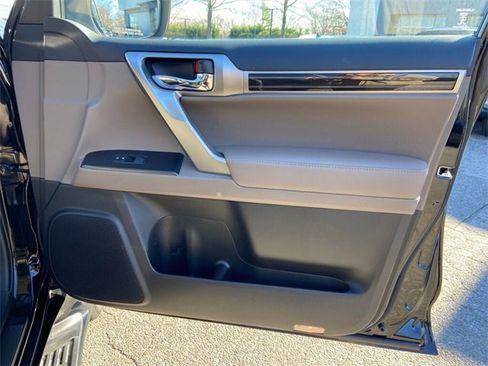 Certified 2023 Lexus GX 460 Premium image 30