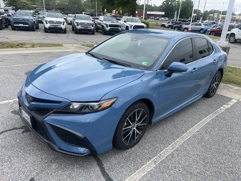 Used 2023 Toyota Camry SE FWD image 15