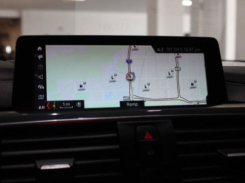 Used 2018 BMW 330e w/ M Sport Package image 21