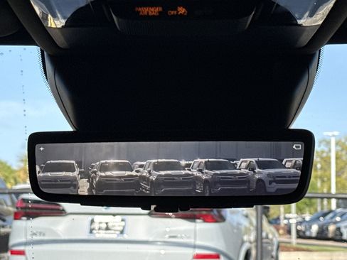 Used 2025 Lexus GX 550 image 27