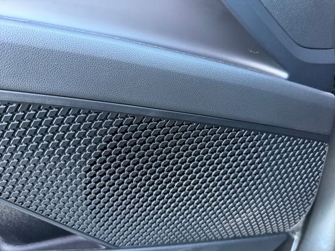 Certified 2025 Hyundai Elantra Sport w/ Cargo Package image 27