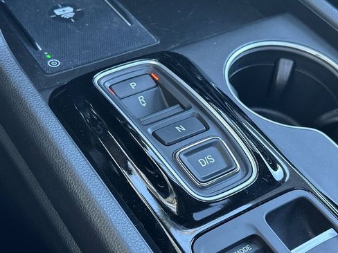 Used 2024 Honda Pilot Elite image 18