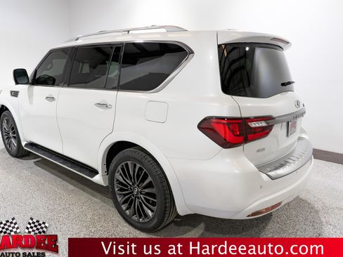 Used 2024 INFINITI QX80 Sensory AWD/4WD image 3