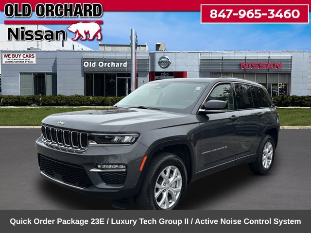 Used 2023 Jeep Grand Cherokee Limited w/ Luxury Tech Group II AWD/4WD image 1