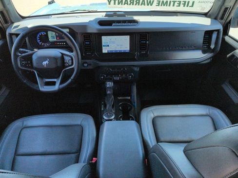 Used 2023 Ford Bronco Black Diamond AWD/4WD image 15