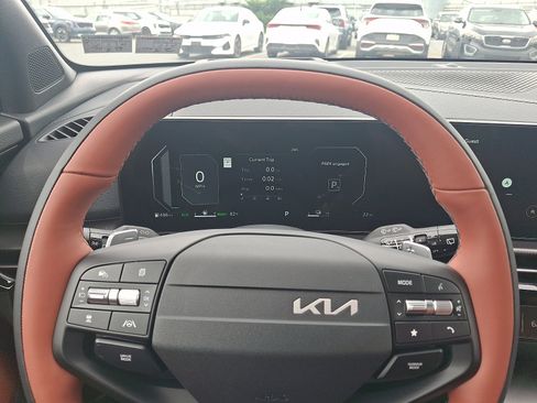 New 2027 Kia Sportage SX Prestige AWD/4WD image 13