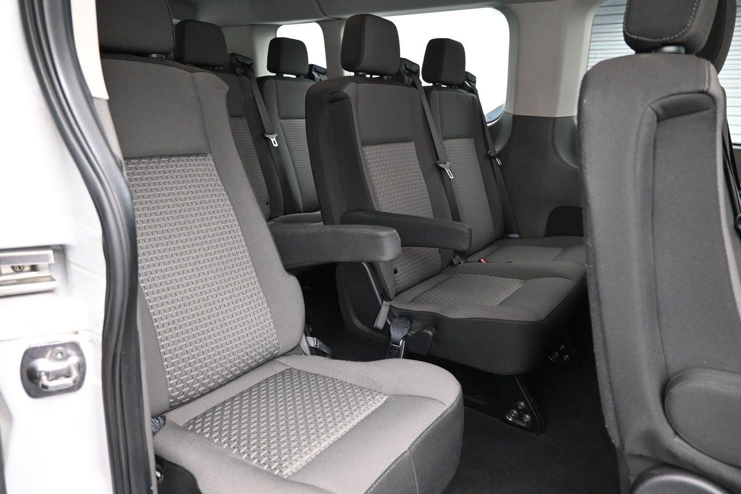 Used 2024 Ford Transit 350 XLT RWD image 42