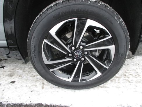 Used 2025 Buick Enclave Sport Touring image 10