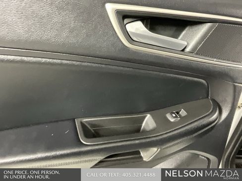 Used 2022 Ford Edge SEL image 23