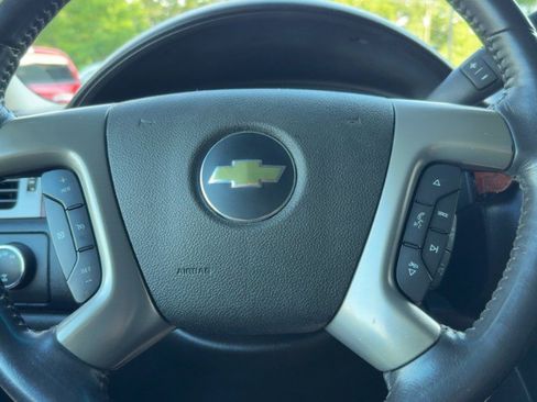 Used 2012 Chevrolet Avalanche LS w/ All-Star Edition AWD/4WD image 17