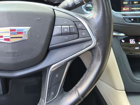Used 2019 Cadillac XT5 Luxury image 27