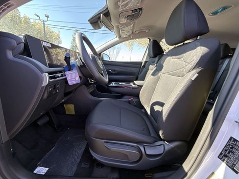 New 2026 Hyundai Tucson Blue SE AWD/4WD image 13