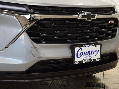 New 2026 Chevrolet Trax RS w/ Sunroof Package image 13