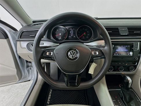 Used 2018 Volkswagen Passat 2.0T S image 11