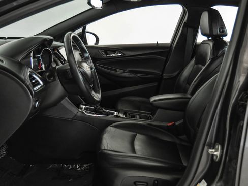 Used 2016 Chevrolet Cruze Premier FWD image 3