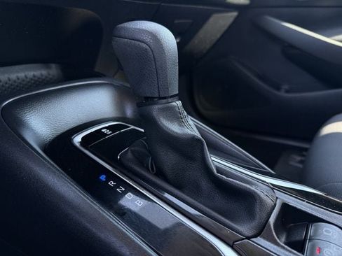 Certified 2021 Toyota Corolla LE w/ Carpet Mat Package (TMS) FWD image 19