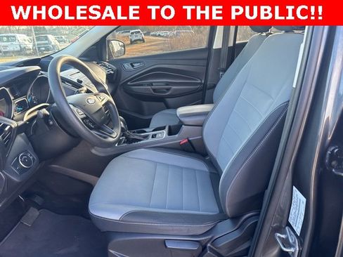 Used 2018 Ford Escape S image 11