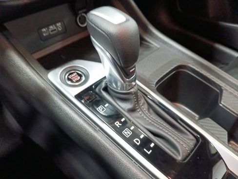 Used 2023 Nissan Sentra SV w/ All-Weather Package image 17