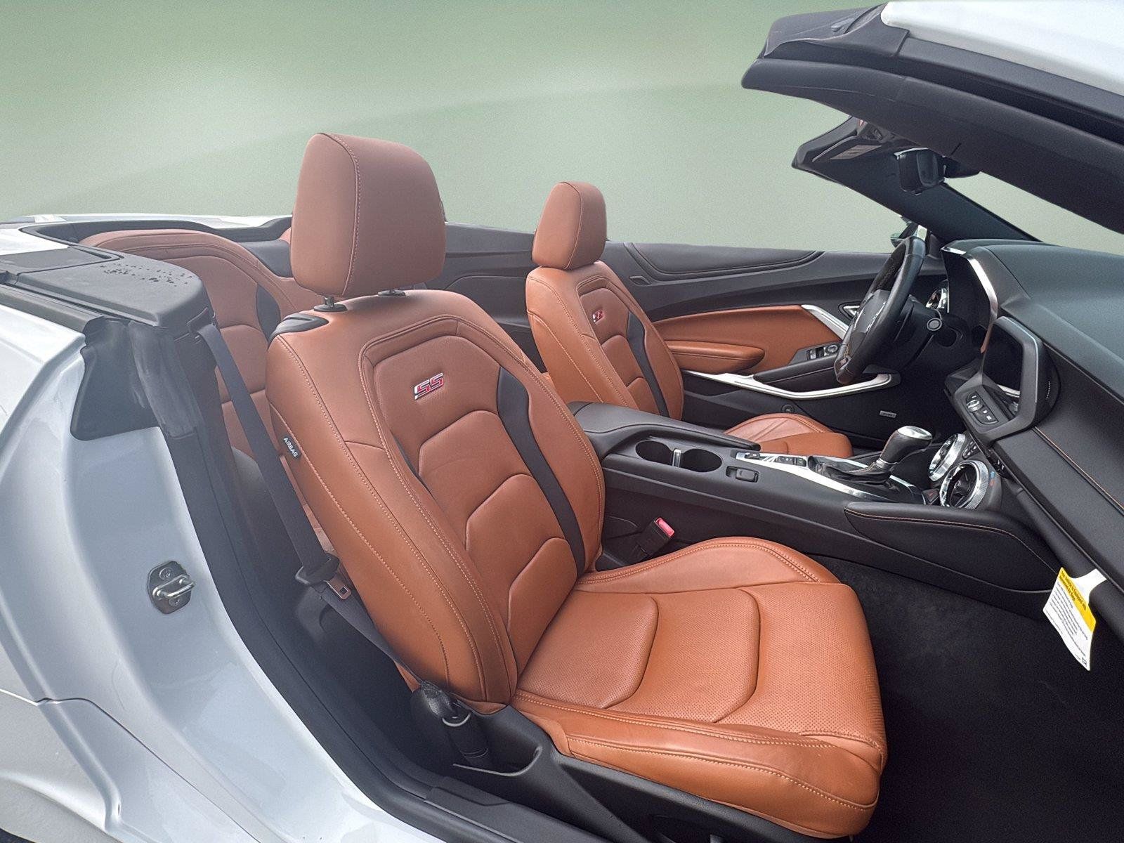 Used 2021 Chevrolet Camaro SS RWD image 25