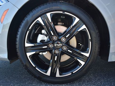 Used 2024 Kia K5 GT-Line w/ GT-Line Premium Package FWD image 17