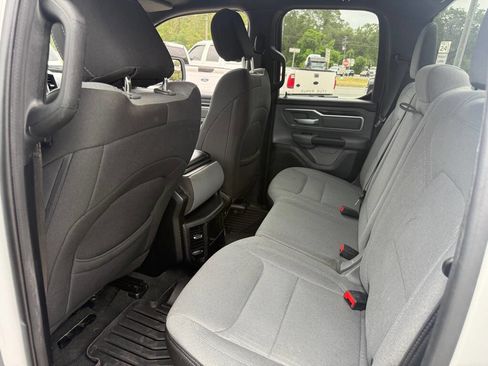 Used 2021 RAM 1500 Big Horn RWD image 10