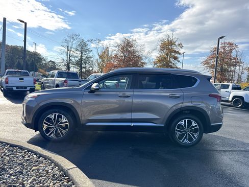 Used 2019 Hyundai Santa Fe Limited image 9