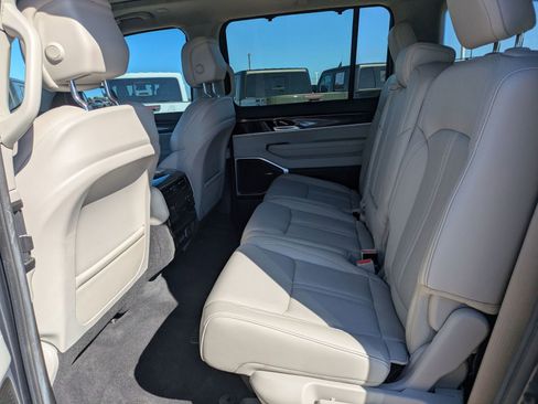 Used 2022 Jeep Wagoneer Series I w/ Convenience Group I image 13