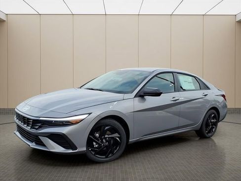 New 2026 Hyundai Elantra Sport FWD image 2
