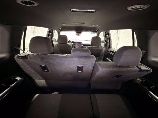 Used 2025 GMC Acadia Elevation AWD/4WD image 33