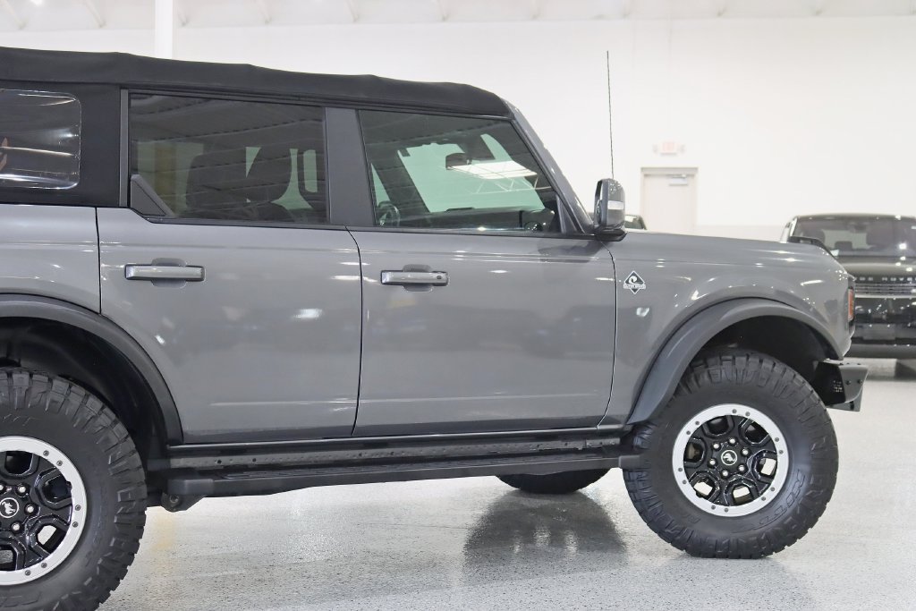 Used 2021 Ford Bronco Outer Banks w/ Sasquatch Package AWD/4WD image 11