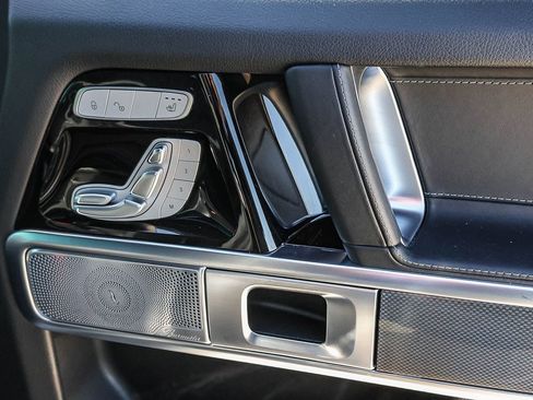 Used 2025 Mercedes-Benz G 550 image 21