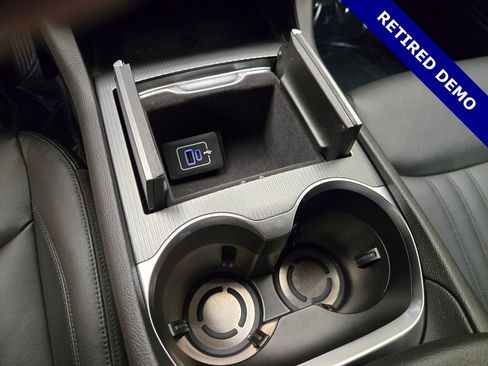 Certified 2024 Maserati Grecale GT image 40