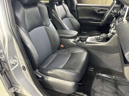 Used 2020 Toyota RAV4 XSE image 30