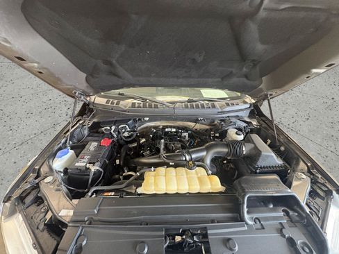 Used 2020 Ford F150 Lariat AWD/4WD image 3