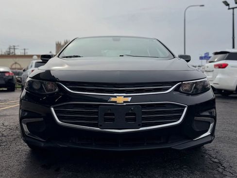 Used 2017 Chevrolet Malibu LS FWD image 2