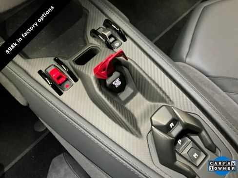 Used 2024 Lamborghini Revuelto image 22