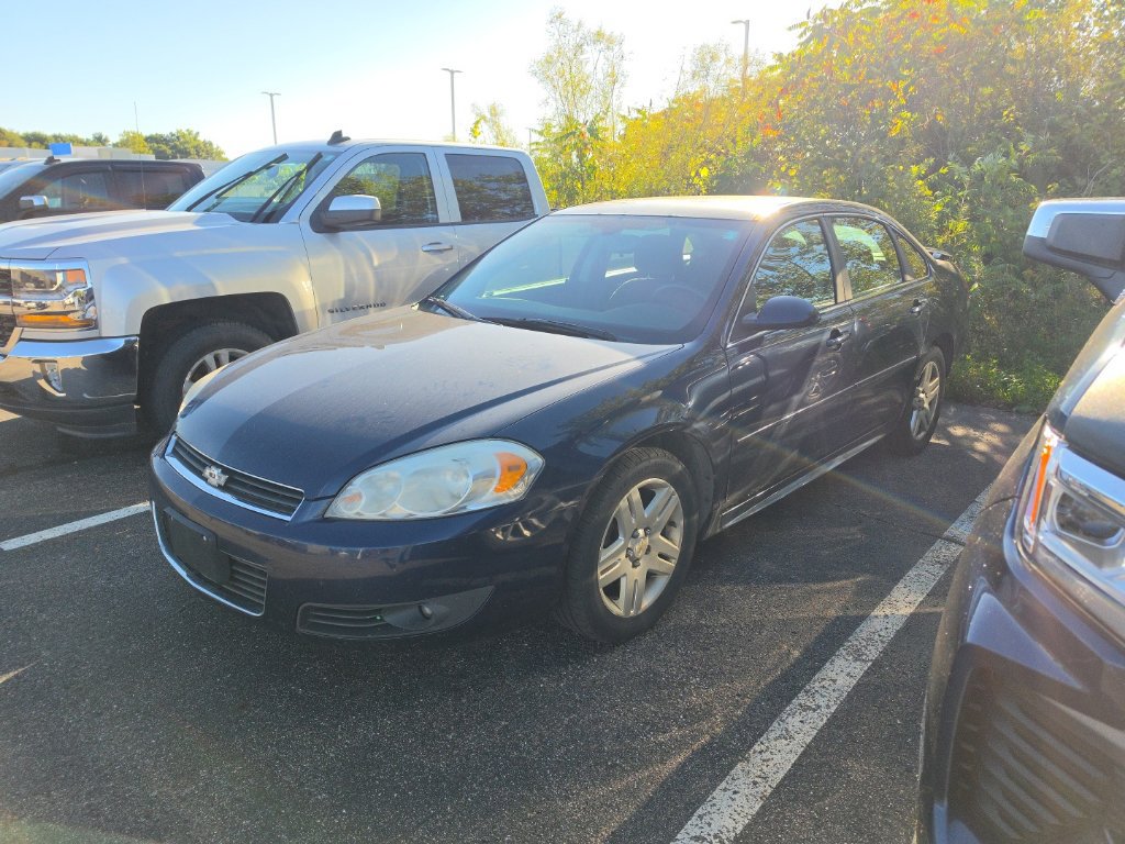 Used 2011 Chevrolet Impala LT FWD image 1