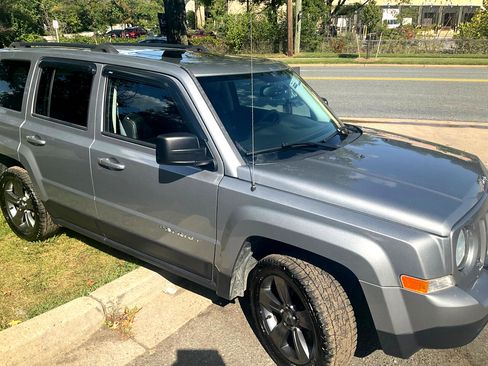 Used 2015 Jeep Patriot High Altitude image 15