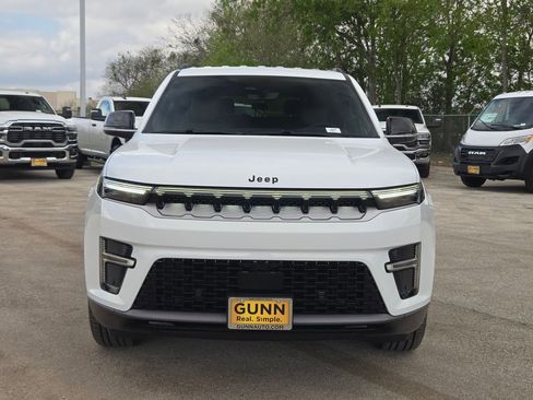 New 2026 Jeep Grand Wagoneer L 4WD image 8