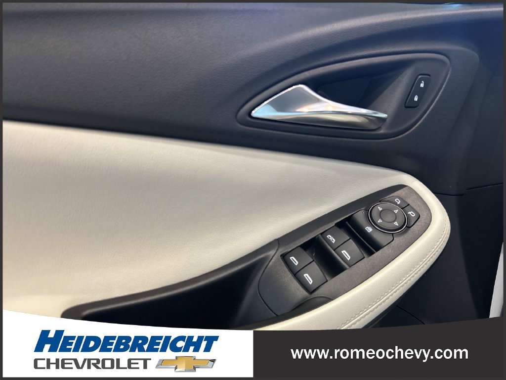 Used 2023 Buick Encore GX Select FWD image 11